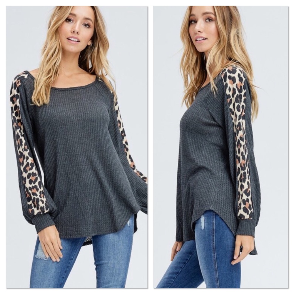 Charcoal Animal Print Puff Sleeve Thermal Top - Picture 3 of 5